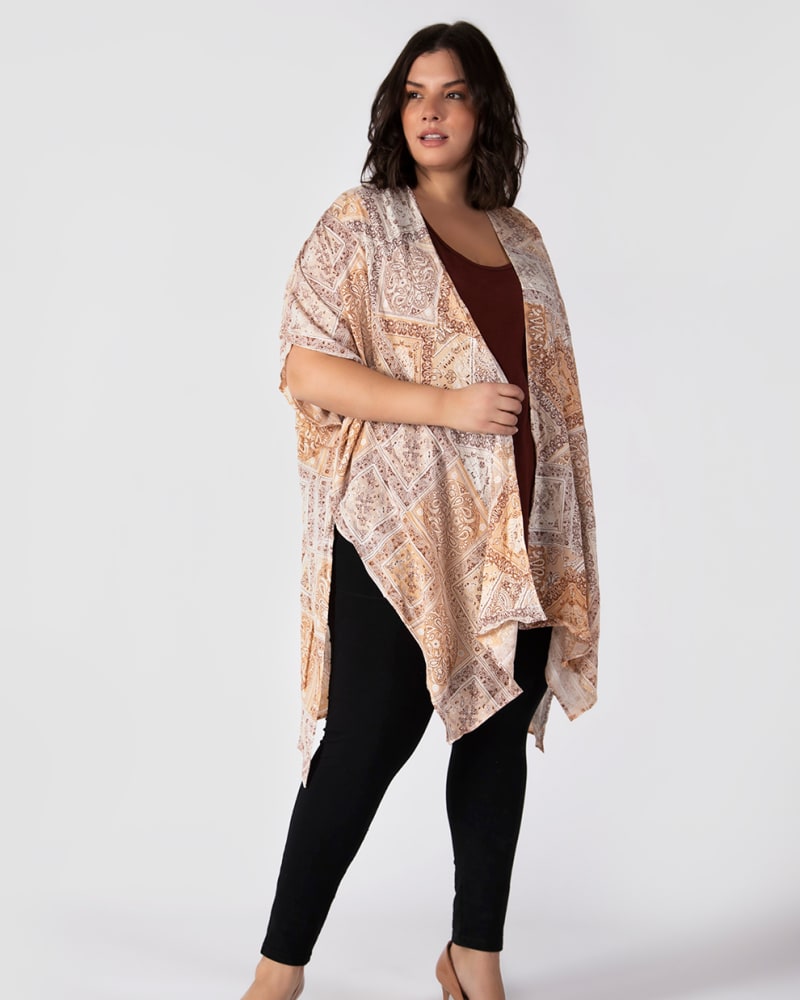 Front of plus size Siai Printed Kimono by DEX PLUS | Dia&Co | dia_product_style_image_id:205833